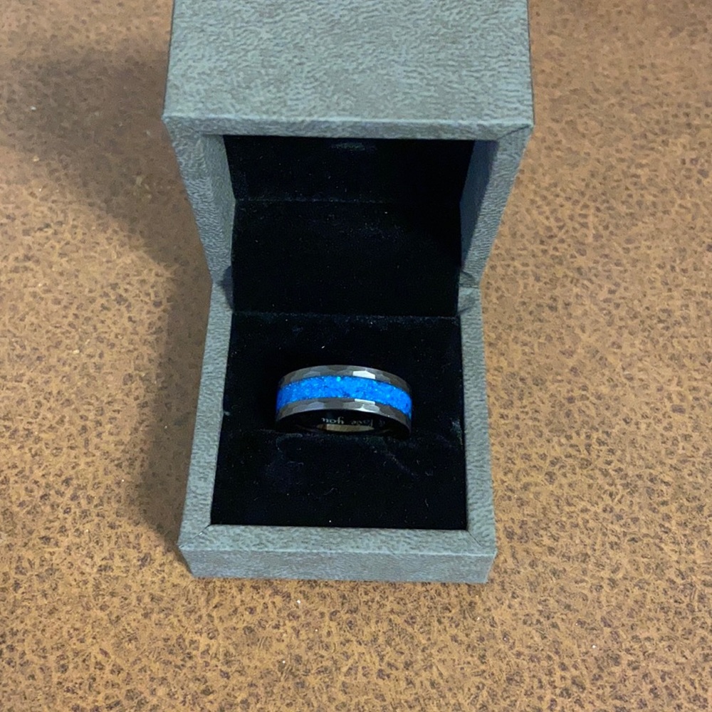 COPY - BRAND NEW!! Customized mens tungsten ring
